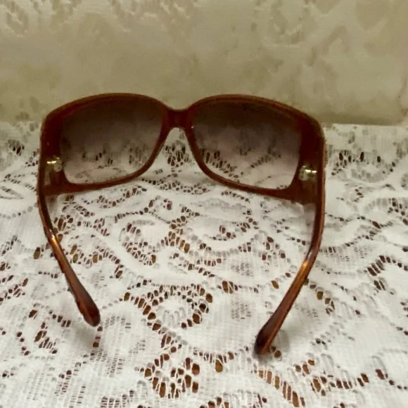 Vintage Marc Jacob display picture 1